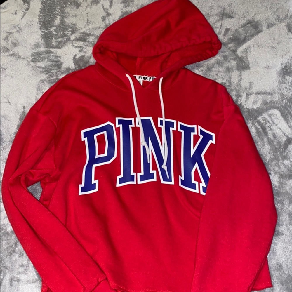 crop top hoodie